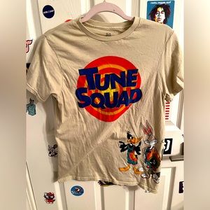 looney toons tee
